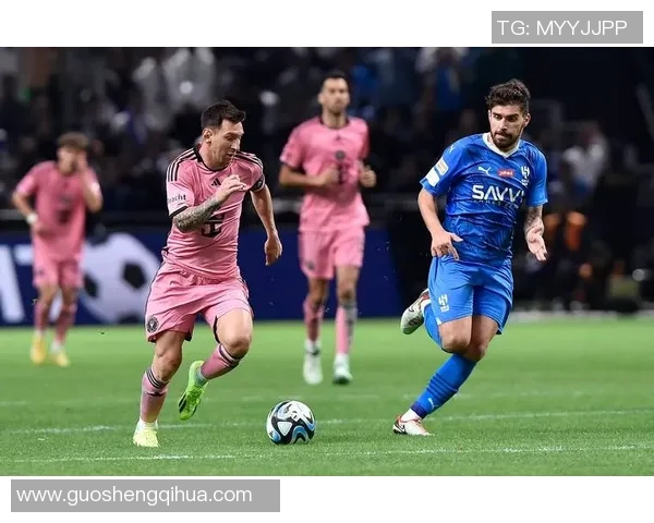 美国足球俱乐部球星风采解析及其对全球足球影响力的提升